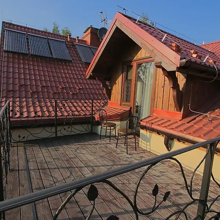 Lew Jaskiniowy Строне-Слёнске